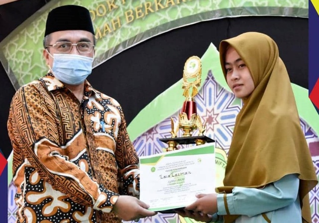 Sekda M.Zen Hadiri Milad Ponpes Miftahul Falah Ke-59