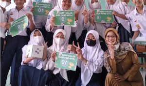 Meningkatkan Keberanian Mengungkapkan Pendapat melalui Media Permainan “Ular Tangga “pada Mata Pelajaran PPKn di SMPN 3 Banyuresmi
