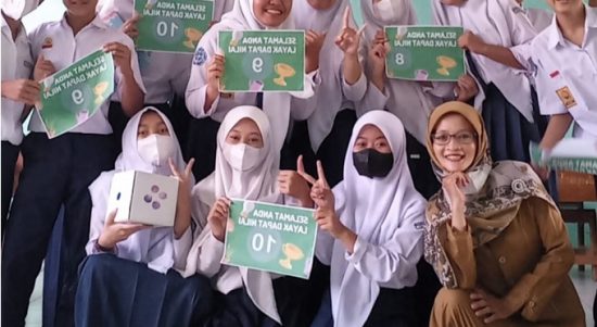 Meningkatkan Keberanian Mengungkapkan Pendapat melalui Media Permainan “Ular Tangga “pada Mata Pelajaran PPKn di SMPN 3 Banyuresmi