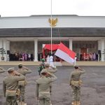 Peringati Hari Pahlawan, Bupati Ciamis Berikan Santunan Kepada Janda Perintis Kemerdekaan dan Lakukan Ziarah Tabur Bunga di Taman Pahlawan Imbanagara