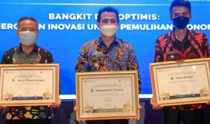 Dorong Perkembangan Desa Digital, Pemkab Ciamis Raih Penghargaan dari Bank Indonesia