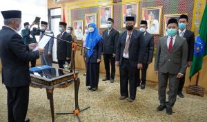 Kukuhkan Pejabat Hasil Manajemen Talenta, Bupati OKI Minta Bahagiakan Warga