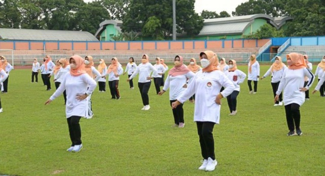 Senam Sehat Stay At Home, Meriahkan HUT Ke-22 Dharma Wanita Persatuan Kabupaten Cilacap