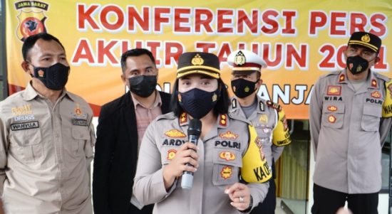 Polres Banjar Gelar Konferensi Pers Akhir Tahun 2021