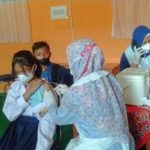 Pelaksanaan Vaksinasi Covid-19 di SMPN 1 Bathin Solapan Kab. Bengkalis