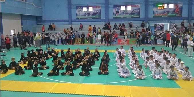 Pencak Silat dan Karate Bukan Untuk Menindas