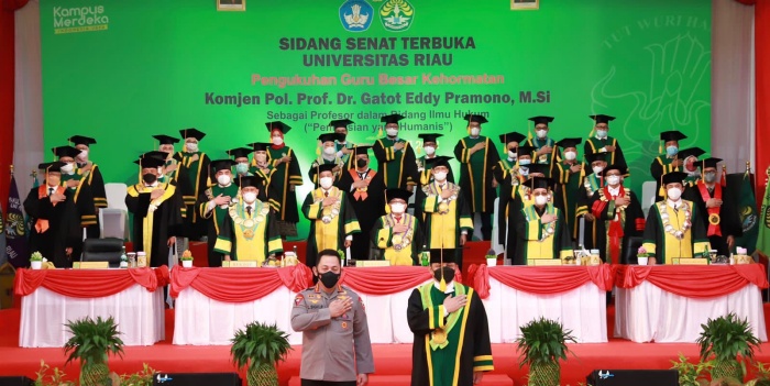 Komjen Pol Prof Dr Gatot Eddy Pramono Msi Resmi Dikukuhkan Sebagai Guru Besar Kehormatan Universitas Riau Bidang Ilmu Hukum