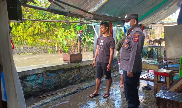 Polsek Indihiang Tingkatkan Patroli, Pantau Wilayah Pasca Hujan Deras Sore Hingga Malam