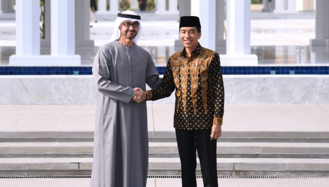 Presiden Jokowi dan Presiden MBZ Resmikan Masjid Raya Sheikh Zayed di Kota Surakarta