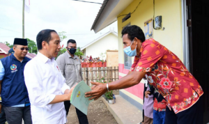 Presiden Jokowi Resmikan Huntap Pascabencana Seroja di Provinsi NTB