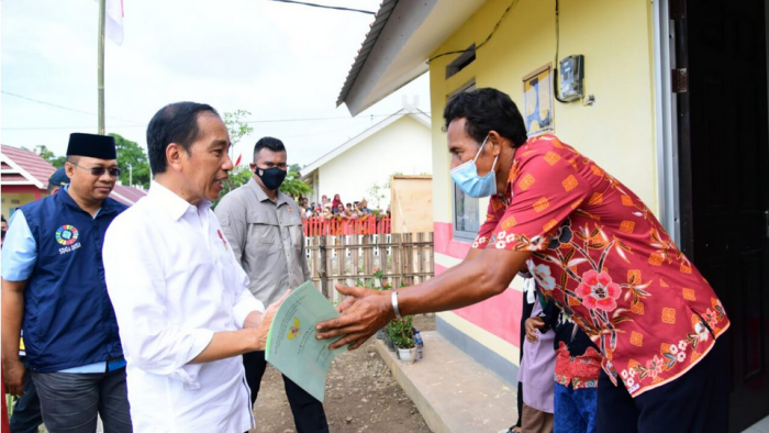 Presiden Jokowi Resmikan Huntap Pascabencana Seroja di Provinsi NTB