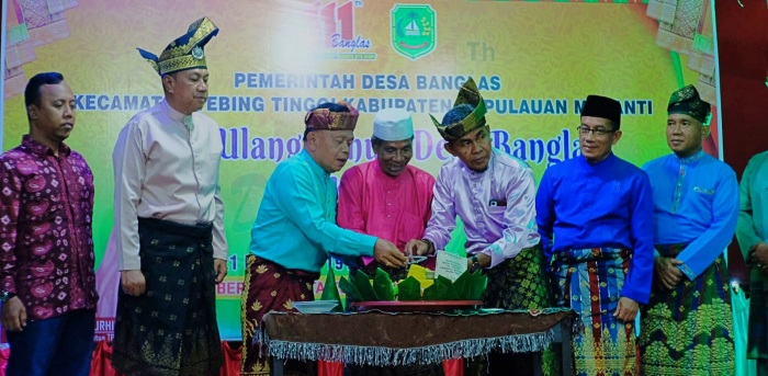 Hari Jadi Desa Banglas yang Ke - 111, Wabup Asmar: Mari Bahu Membahu Membangun Daerah