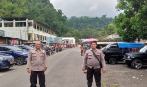 Patroli Sinergitas TNI-Polri, Sampaikan Himbauan Kamtibmas Kepada Pengunjung Obwis Cipanas Galunggung