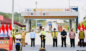 Presiden Jokowi Resmikan Jalan Tol Pekanbaru-Padang Seksi Pekanbaru-Bangkinang