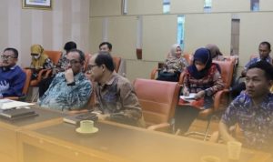 1a 323271848_2111858795667606_5623163329570869806_n Sekretaris Daerah Kota Tasikmalaya Ikuti Rakor Mingguan tingkat Provinsi Jawa Barat dalam Rangka Pengendalian Inflasi Daerah Provinsi dan Kabupaten/ Kota se-Jawa Barat