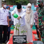 Lestarikan Kekayaan Alam Sumatera, Wapres Tanam Bibit Pohon Kapur Barus