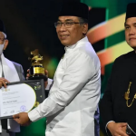 Berdedikasi Majukan NU, Wapres K.H. Ma’ruf Amin Terima Penghargaan sebagai Tokoh Pejuang NU