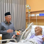 Wapres K.H. Ma’ruf Amin Doakan Kesembuhan Ulama Senior K.H. Ali Yafie di Rumah Sakit Premiere Bintaro