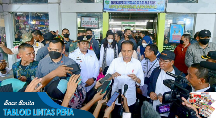 Beli Cabai di Maros, Presiden Jokowi: “Saya Mau Bandingkan Pedas Mana sama di Jakarta”