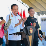 Presiden Jokowi Serahkan Sertifikat Tanah untuk Masyarakat di Kabupaten Blora