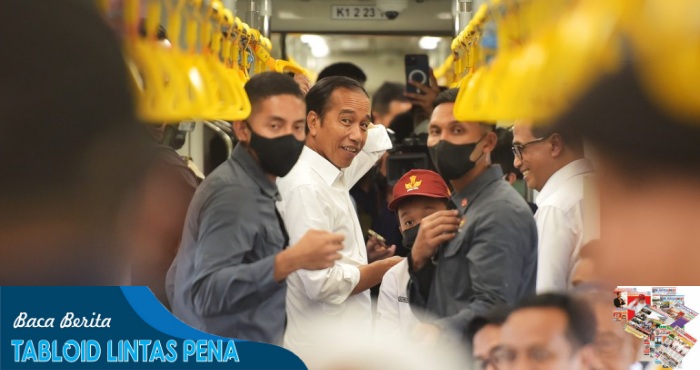 Jajal Kereta dari Depo Maros ke Rammang-Rammang, Presiden Jokowi: “Nyaman dan Bersih”