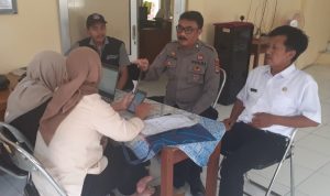 Korkom Dengan PPS Kelurahan Empangsari, Bhabinkamtibmas Pantau Tahapan Pemilu 2014