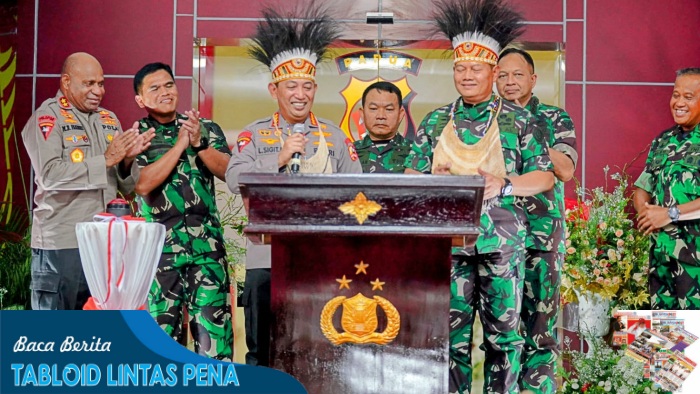 Ratas Bareng Presiden Jokowi, Kapolri Tegaskan TNI-Polri Kawal Seluruh Kebijakan di Papua