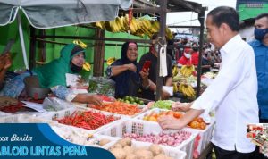 -(1) Presiden Jokowi Tinjau Aktivitas Perdagangan di Pasar Minggu Jakarta