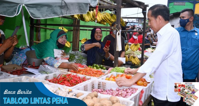 Presiden Jokowi Tinjau Aktivitas Perdagangan di Pasar Minggu Jakarta