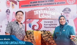 Bupati H Edimin Bersama Ketua Dekranasda Kunjungi Stand Dekranasda Kab.Labuhanbatu Selatan