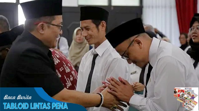 Bupati Ade Sugianto Lantik dan Ambil Sumpah PPPK Nakes Pemda Kab. Tasikmalaya