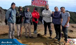 Tim Relawan ANIES FAST Gemakan Anies Presiden di Tujuh Gunung Tinggi Pulau Jawa