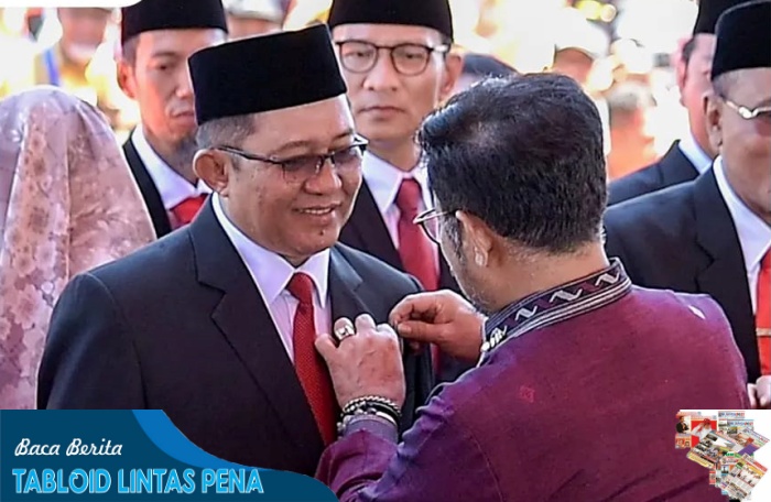 Bupati Ade Sugianto Terima Tanda Kehormatan Satyalancana Wira Karya dari Presiden RI