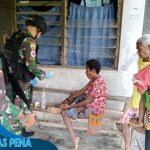 Jaga Tong Pu Kesehatan, Satgas Yonif 132/BS Keliling Kampung Berikan Pelayanan Kesehatan Gratis