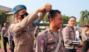 Gaktiplin, Propam Polres Pekalongan Cek Sikap Tampang dan Data Diri