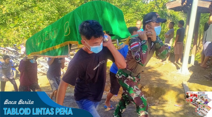 Aksi Heroik Anggota Satgas Pamtas Yonarmed 10/ Bradjamusti Bersama Warga Senanning Cari Jenazah Yang Tenggelam di Sungai