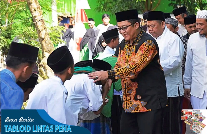 Bupati Tasikmalaya Hadiri Pelantikan Pengurus Forum Pesantren Kecamatan Se-Kabupaten Tasikmalaya Masa Khidmat 2023-2028