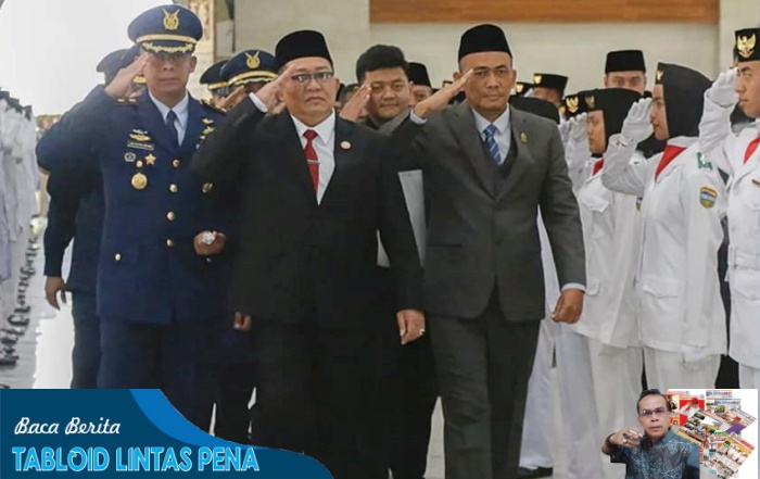 Bupati Ade Sugianto Kukuhkan Pasukan Pengibar Bendera Tingkat Kecamatan Se-Kabupaten Tasikmalaya