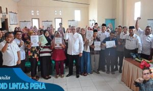 128 Sertifikat Tanah Pada Program PTSL diserahkan Bupati Acep Kepada Masyarakat Desa Paninggaran
