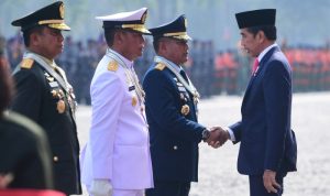 Tentara Rakyat Tentara Profesional Tentara Yang Dicintai Rakyat
