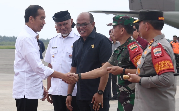 Pangdam I/BB Dampingi Presiden Joko Widodo Kunker di Padang, Sumbar