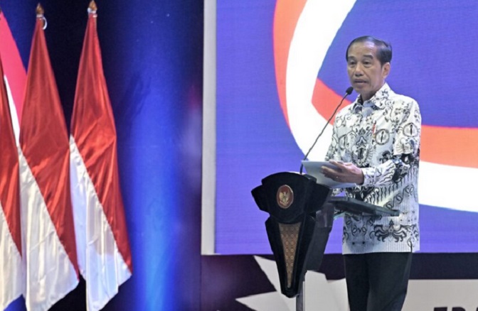 Presiden Jokowi  di HUT PGRI dan HGN,Tekankan Pentingnya Pembangunan Kualitas SDM Indonesia