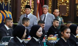 Menhan Prabowo Terima 22 Mahasiswa Palestina yang Akan Kuliah dengan Beasiswa di Unhan RI