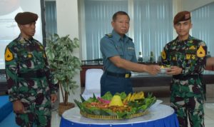 Taruna AAL Korps Marinir Mengikuti Upacara HUT Ke - 78 Korps Marinir dan Sertijab Dankormar