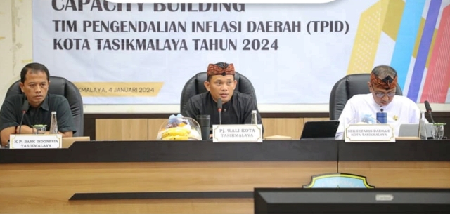 Penjabat Walikota Hadiri Capacity Building TPID Kota Tasikmalaya Tahun 2024