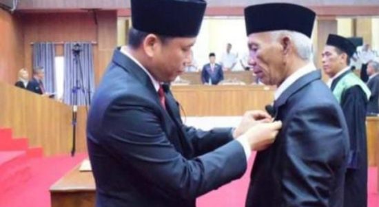 Roni Dilantik PAW Sebagai Anggota DPRD Musi Rawas