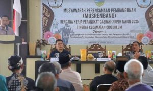 Penjabat Walikota Tasikmalaya Membuka Musyawarah Perencanaan Pembangunan   Tingkat Kecamatan Cibeureum