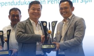---- 1 Pemerintah Kota Tasikmalaya Meraih Penghargaan Terbaik I Perekaman KTP Elektronik Data Penduduk Potensial Pemilih Pemilu (DP4) Award Kategori Kota Tingkat Provinsi Jawa Barat Tahun 2024