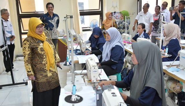 Penjabat Wali Kota Banjar  Melakukan Monitoring Pelaksanaan Pelatihan Kerja