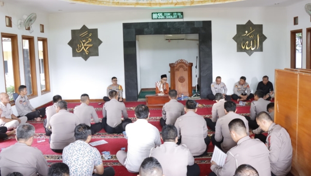 Membangun Keimanan dan Ketaqwaan, Polres Banjar Gelar Binrohtal